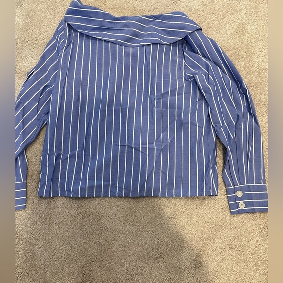 Loft stripe asymmetrical collared shirt Large NWT - Picture 6 of 7